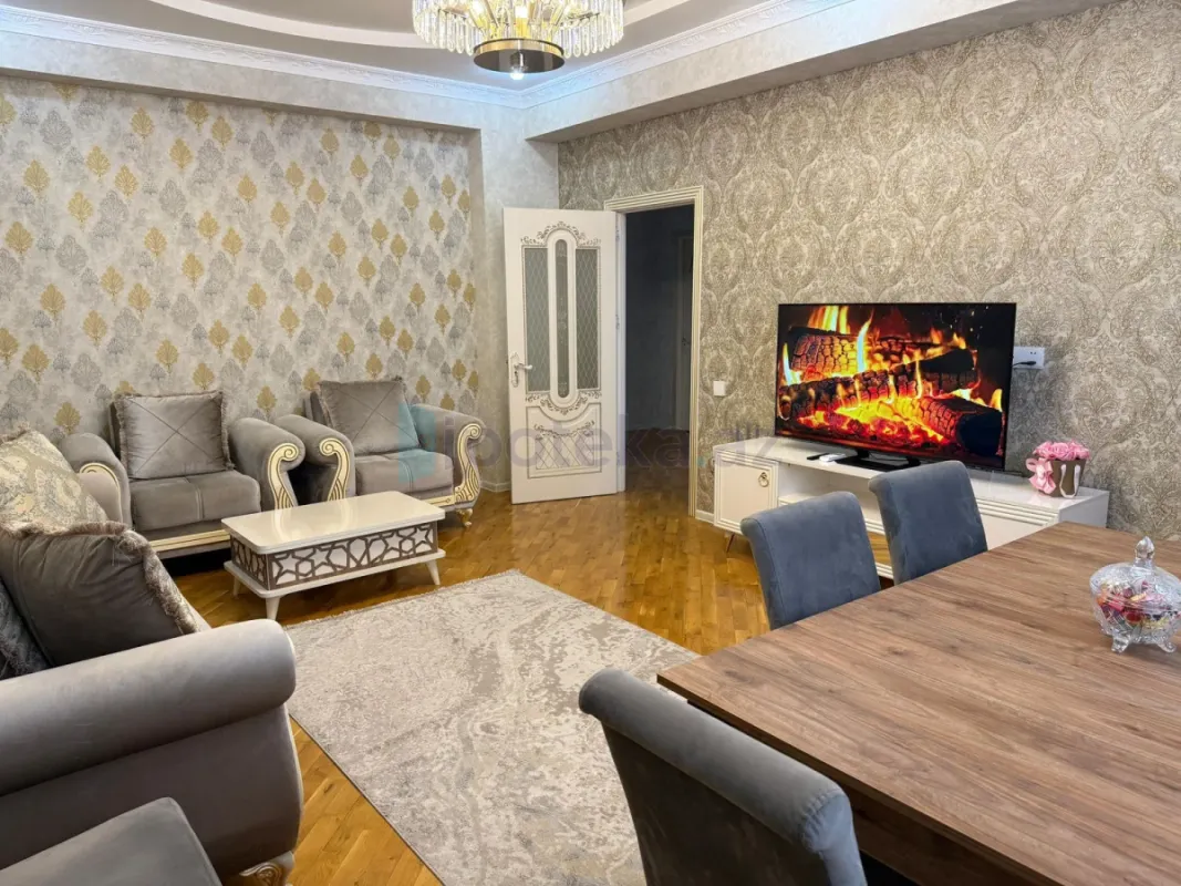 Satılır 3 otaqlı yeni tikili 114 m²