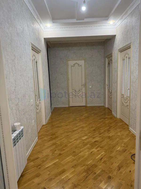 Satılır 3 otaqlı yeni tikili 114 m²