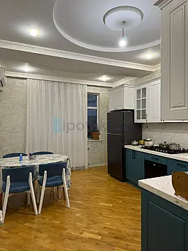 Satılır 3 otaqlı yeni tikili 114 m²