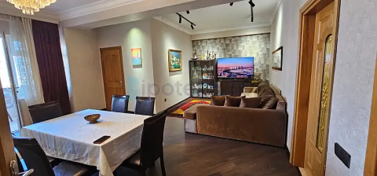 Satılır 3 otaqlı yeni tikili 105 m²