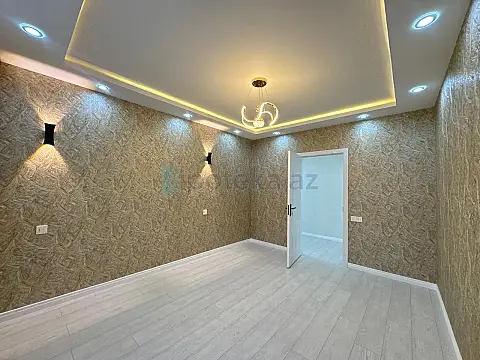 Satılır 2 otaqlı köhnə tikili 65 m²
