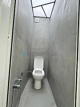 Satılır 2 otaqlı köhnə tikili 65 m²