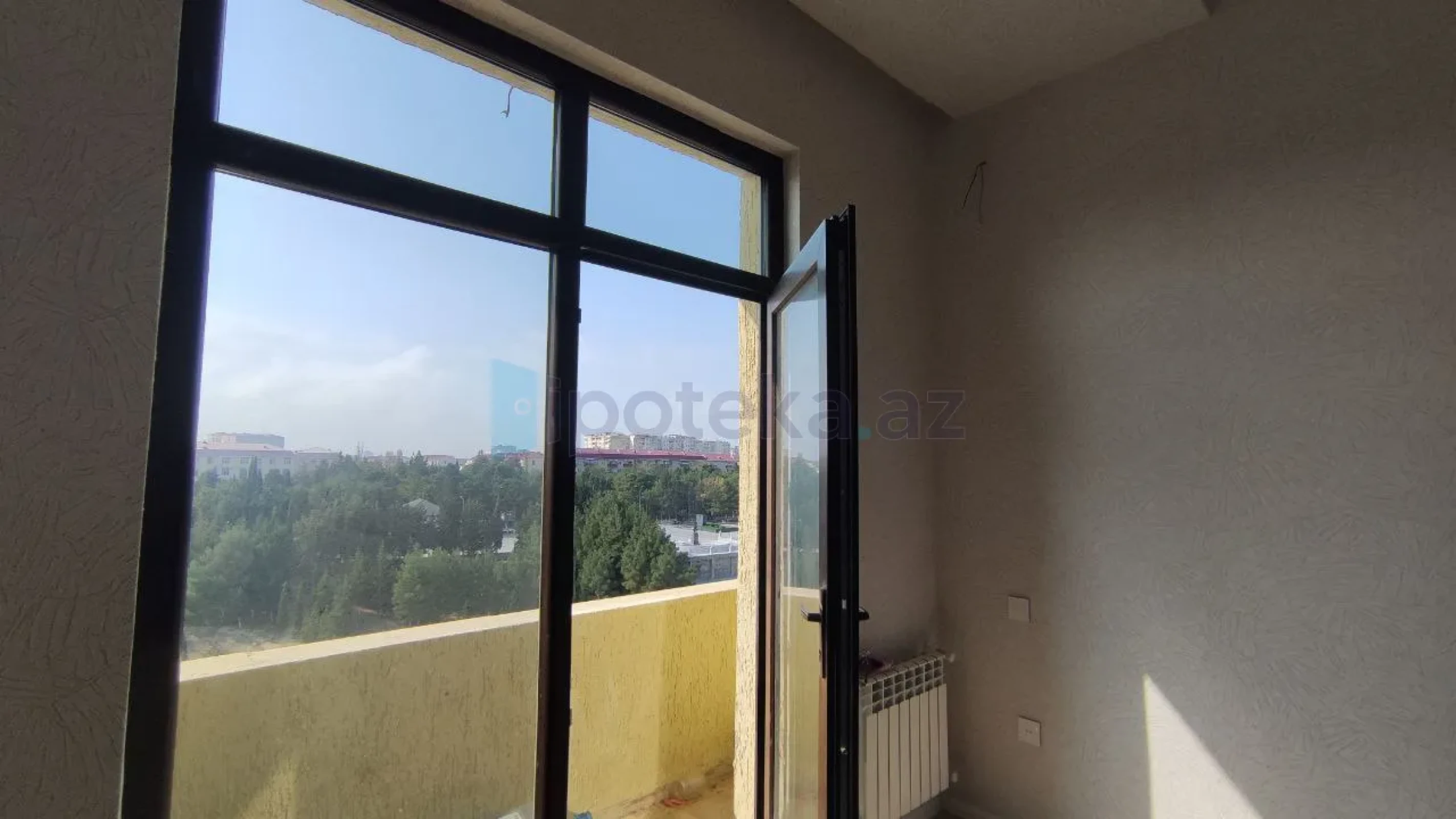 Satılır 3 otaqlı yeni tikili 127.8 m²