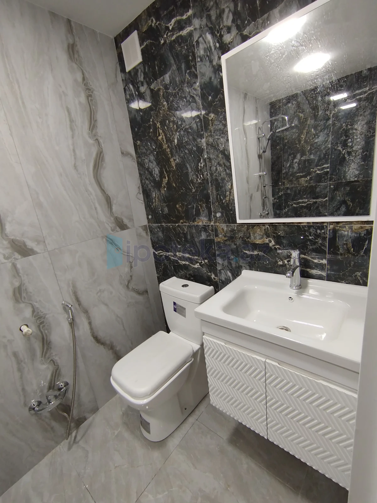 Satılır 4 otaqlı yeni tikili 97 m²