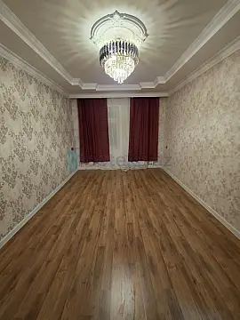 Satılır 2 otaqlı köhnə tikili 48 m²