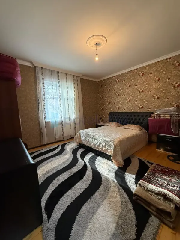 Satılır 3 otaqlı həyət evi 100 m²