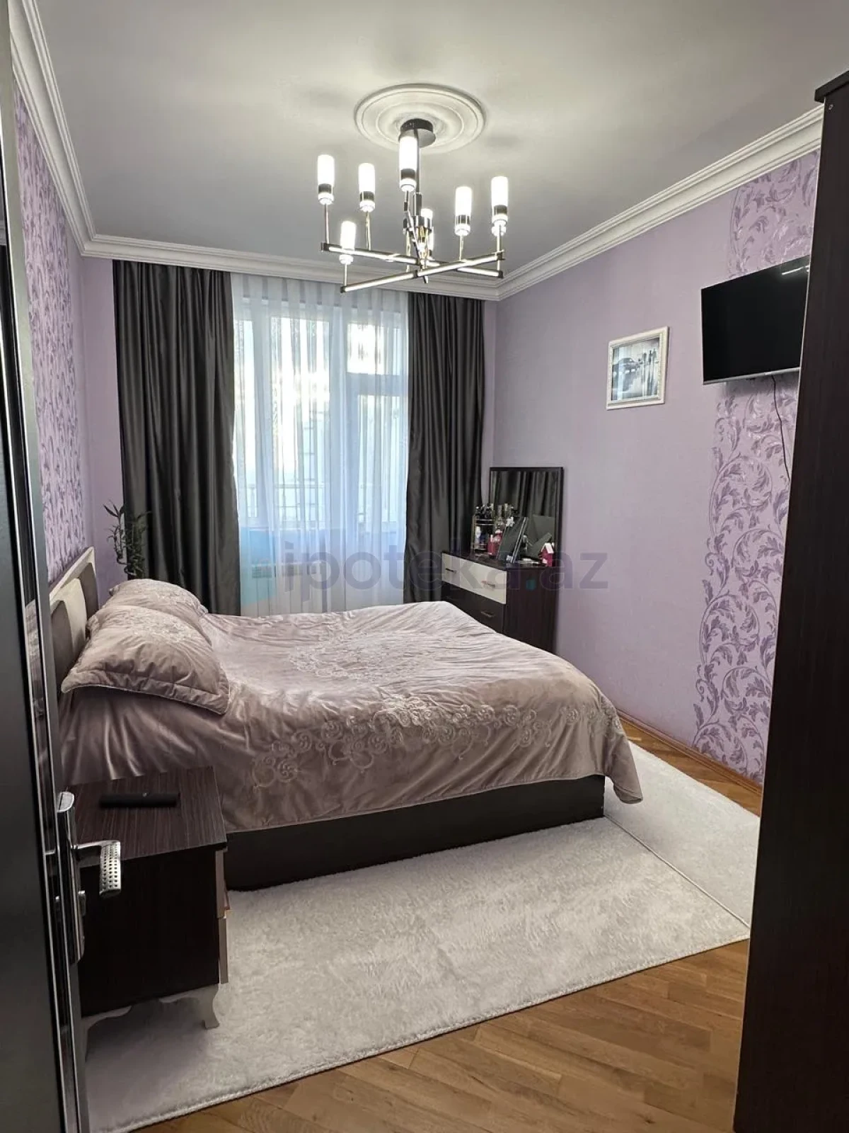 Satılır 3 otaqlı yeni tikili 80 m²