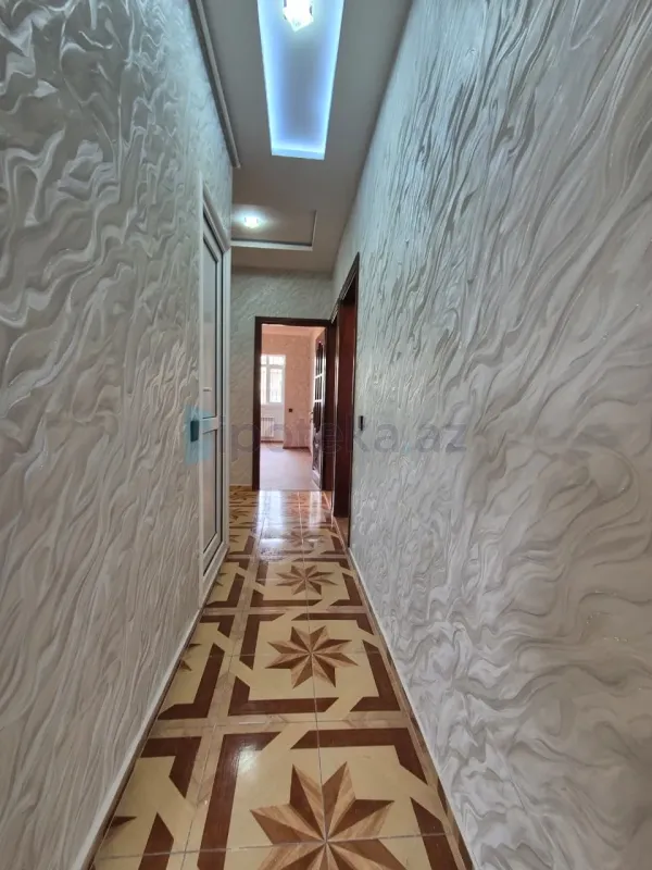 Satılır 3 otaqlı köhnə tikili 85 m²