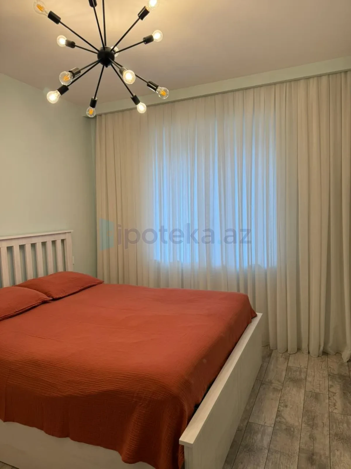 Satılır 2 otaqlı köhnə tikili 53 m²