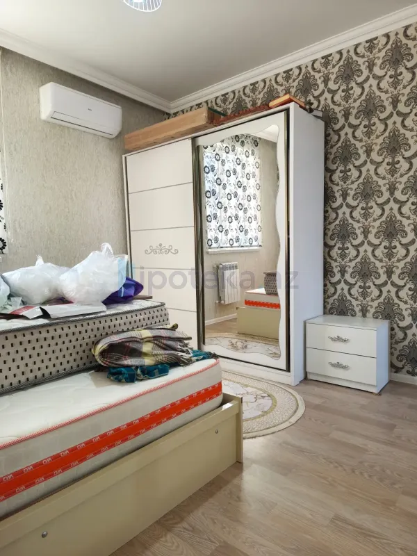 Satılır 4 otaqlı həyət evi 120 m²