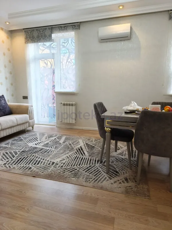 Satılır 4 otaqlı həyət evi 120 m²