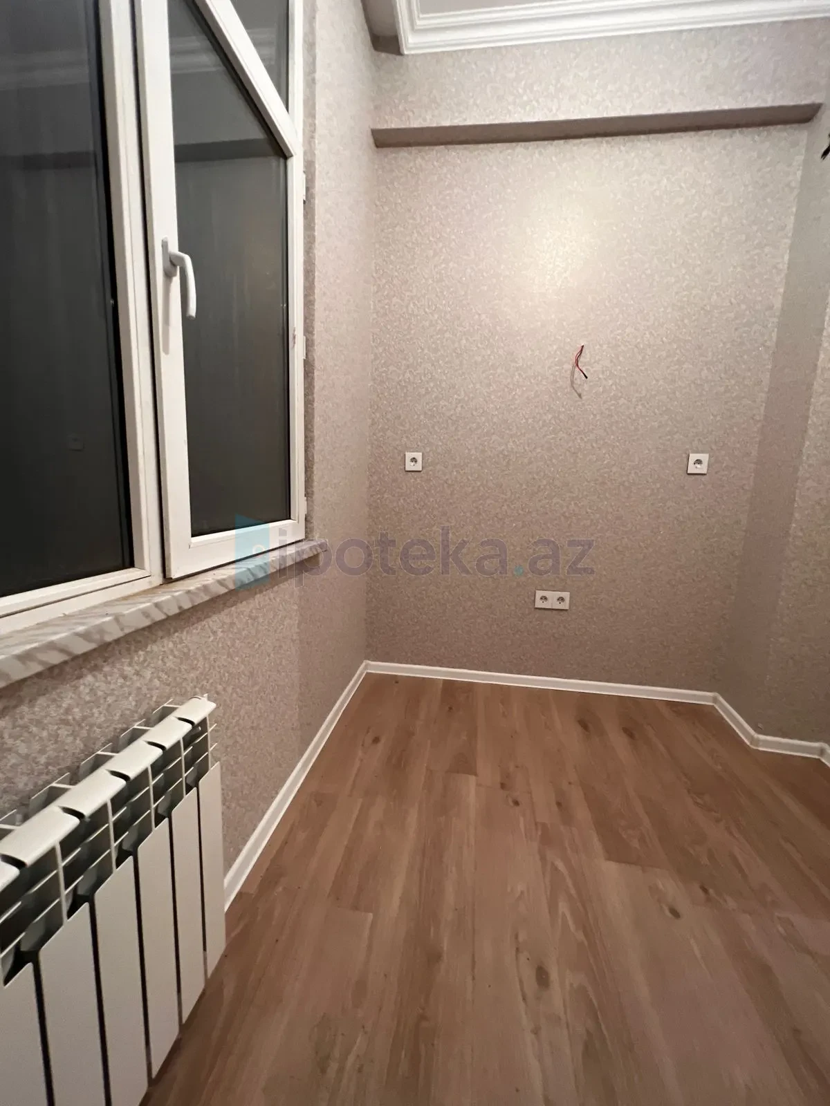 Satılır 2 otaqlı yeni tikili 70 m²