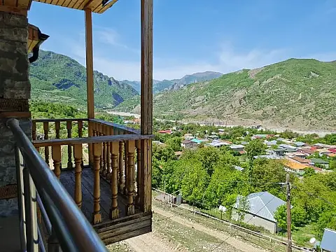 Satılır 10 otaqlı obyekt 600 m²