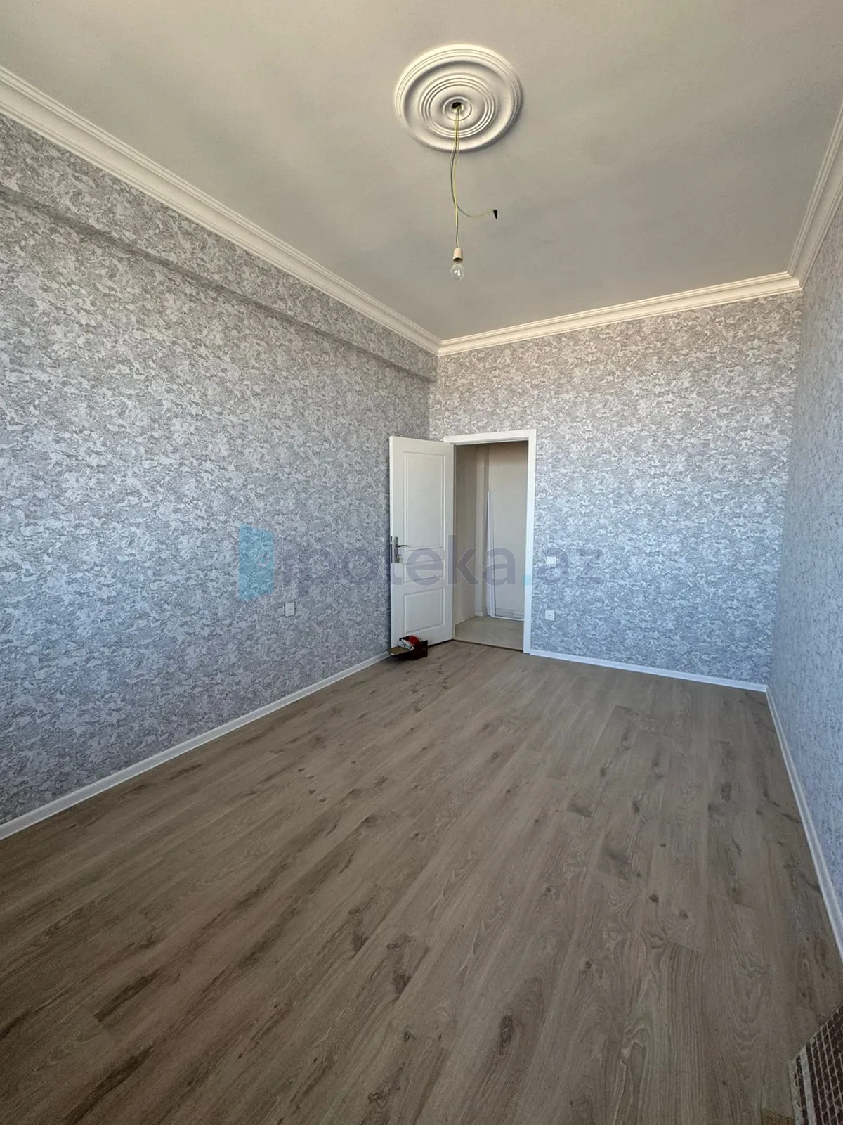 Satılır 3 otaqlı yeni tikili 91 m²