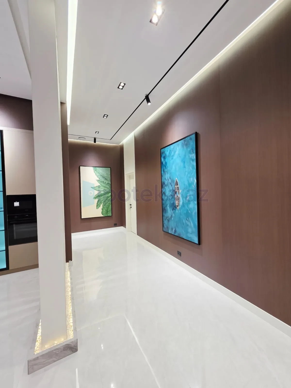 Satılır 5 otaqlı mənzil 230 m²