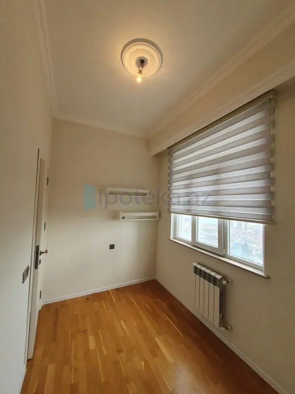 Satılır 3 otaqlı yeni tikili 66 m²
