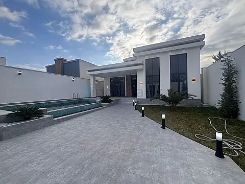 Satılır 4 otaqlı mənzil 160 m² — Bakı, Mərdəkan 4 otaq 160.00 m²