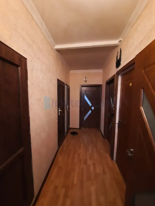 Satılır 2 otaqlı köhnə tikili 60 m²