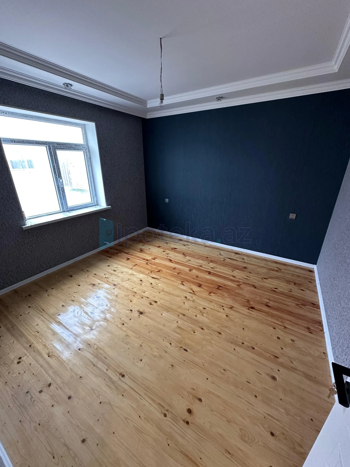 Satılır 3 otaqlı həyət evi