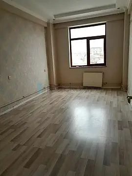 Satılır 3 otaqlı yeni tikili 89 m²