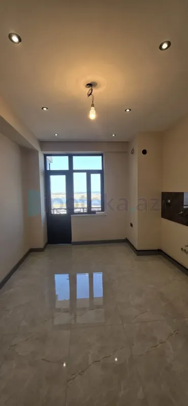 Satılır 3 otaqlı yeni tikili 136 m²