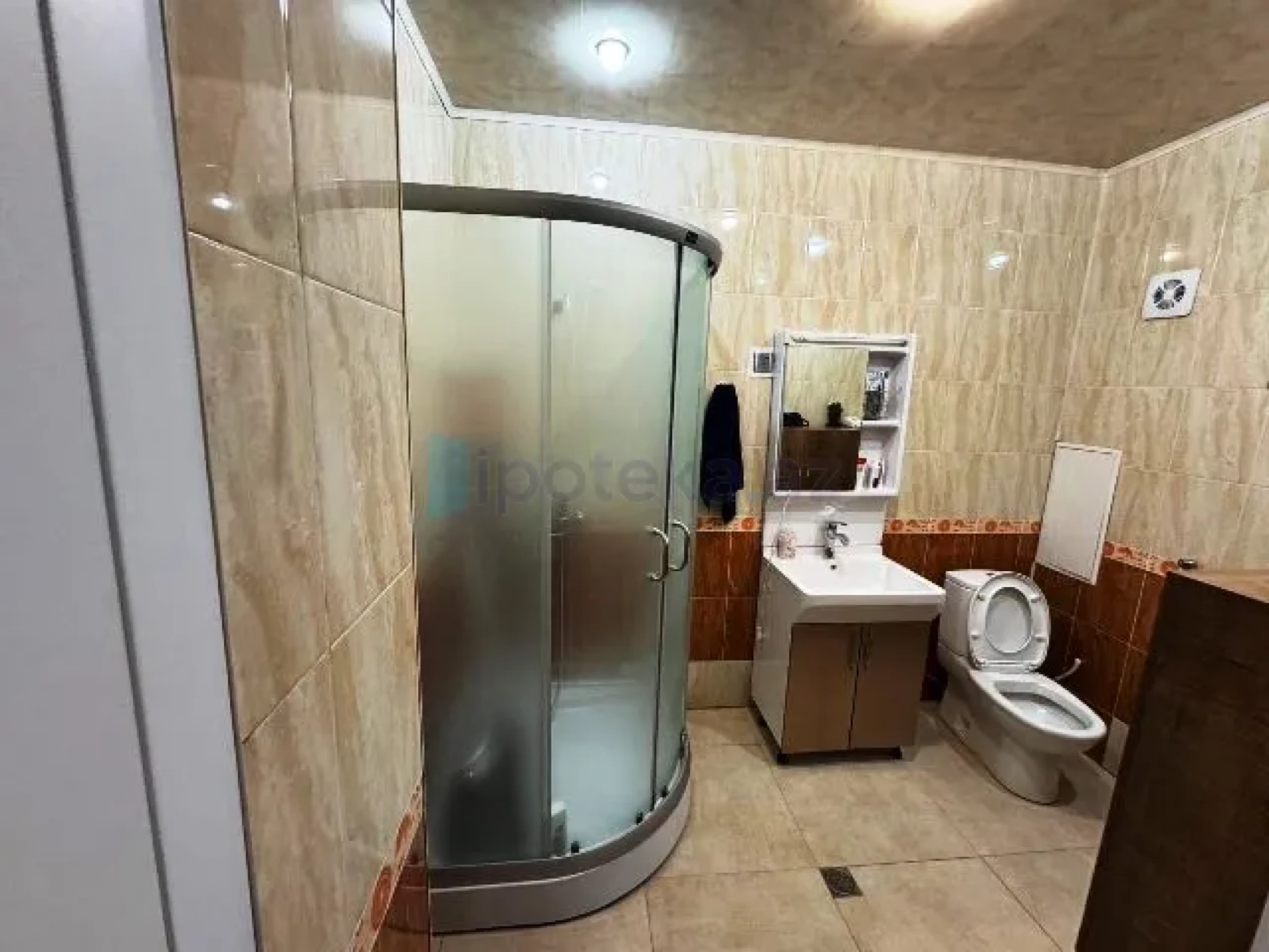 Satılır 4 otaqlı yeni tikili 152 m²