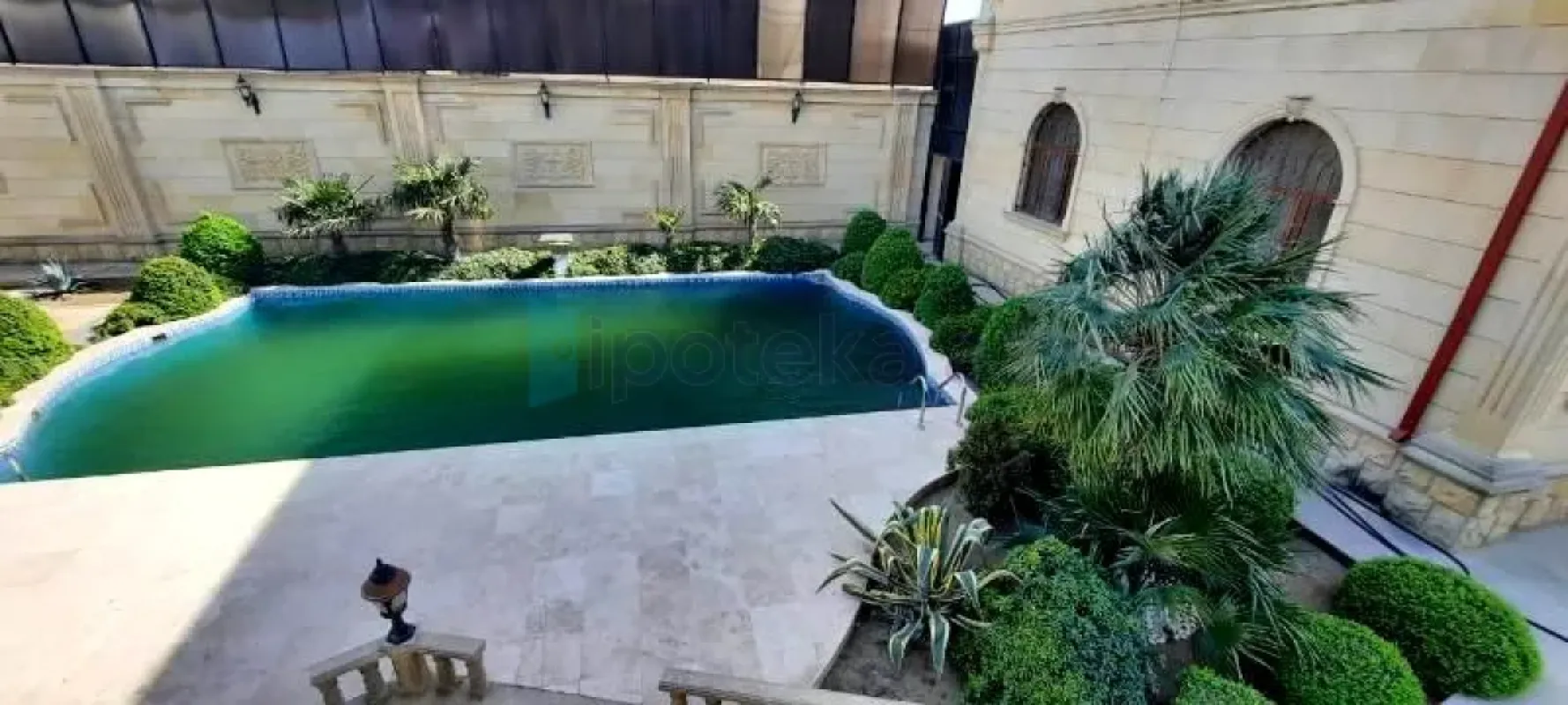 Satılır 7 otaqlı həyət evi 500 m²