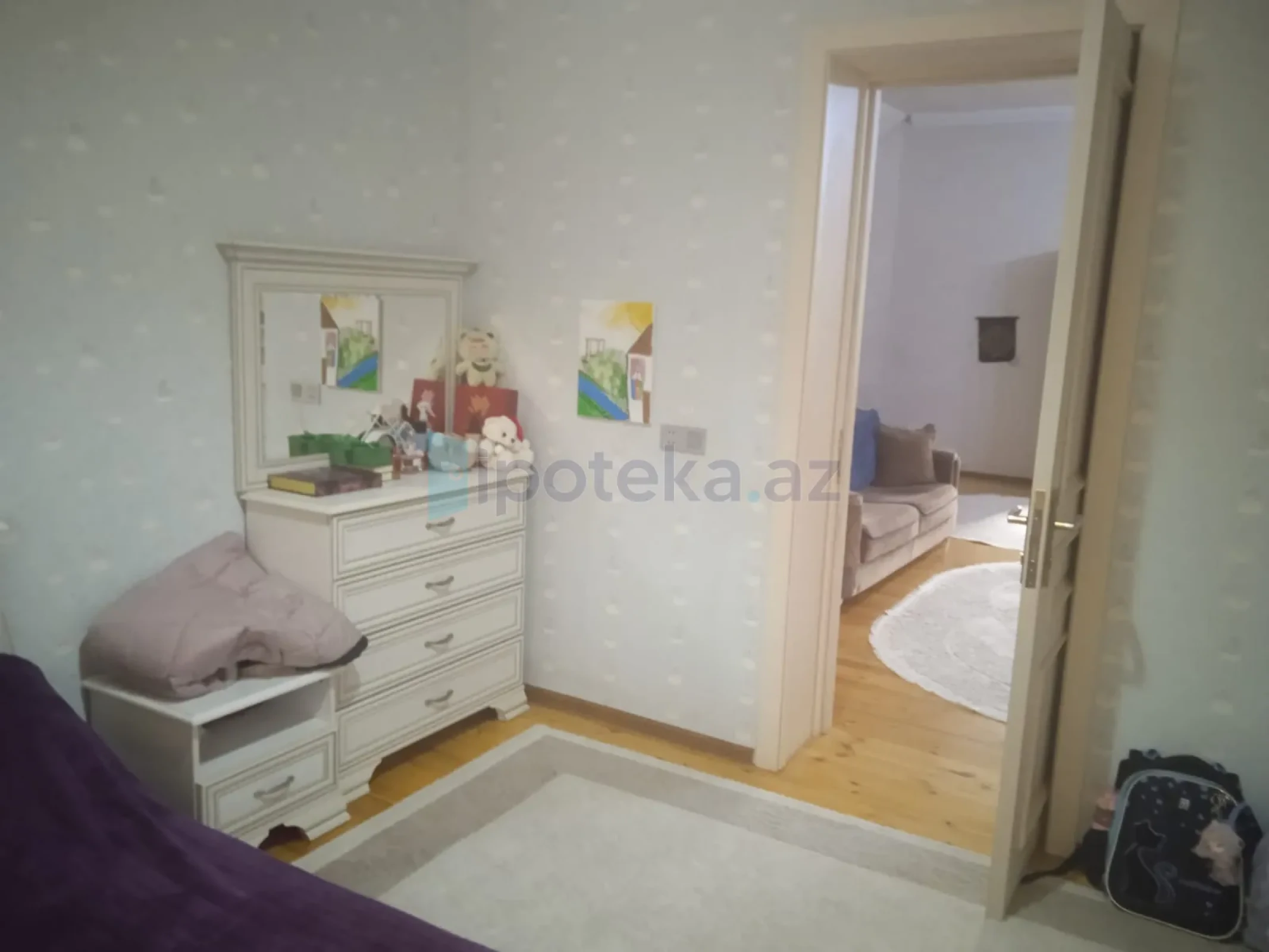 Satılır 7 otaqlı həyət evi 222 m²