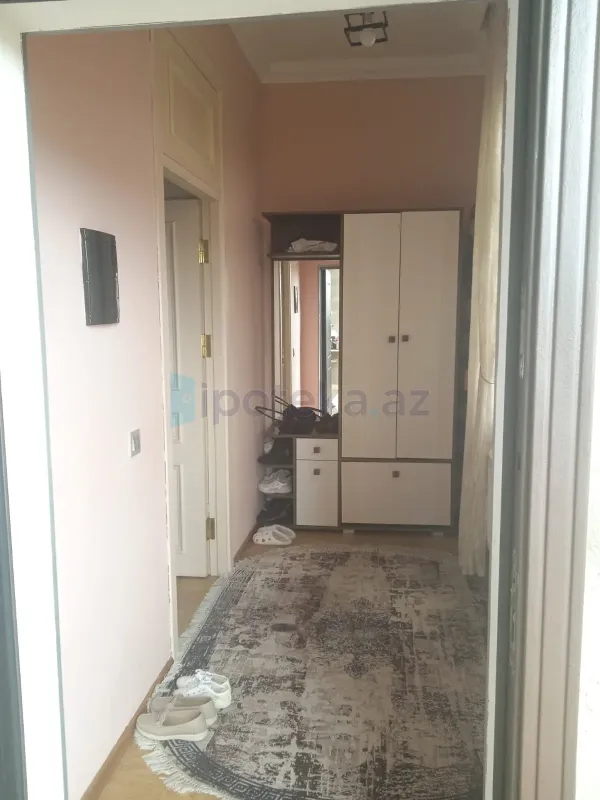 Satılır 7 otaqlı həyət evi 222 m²
