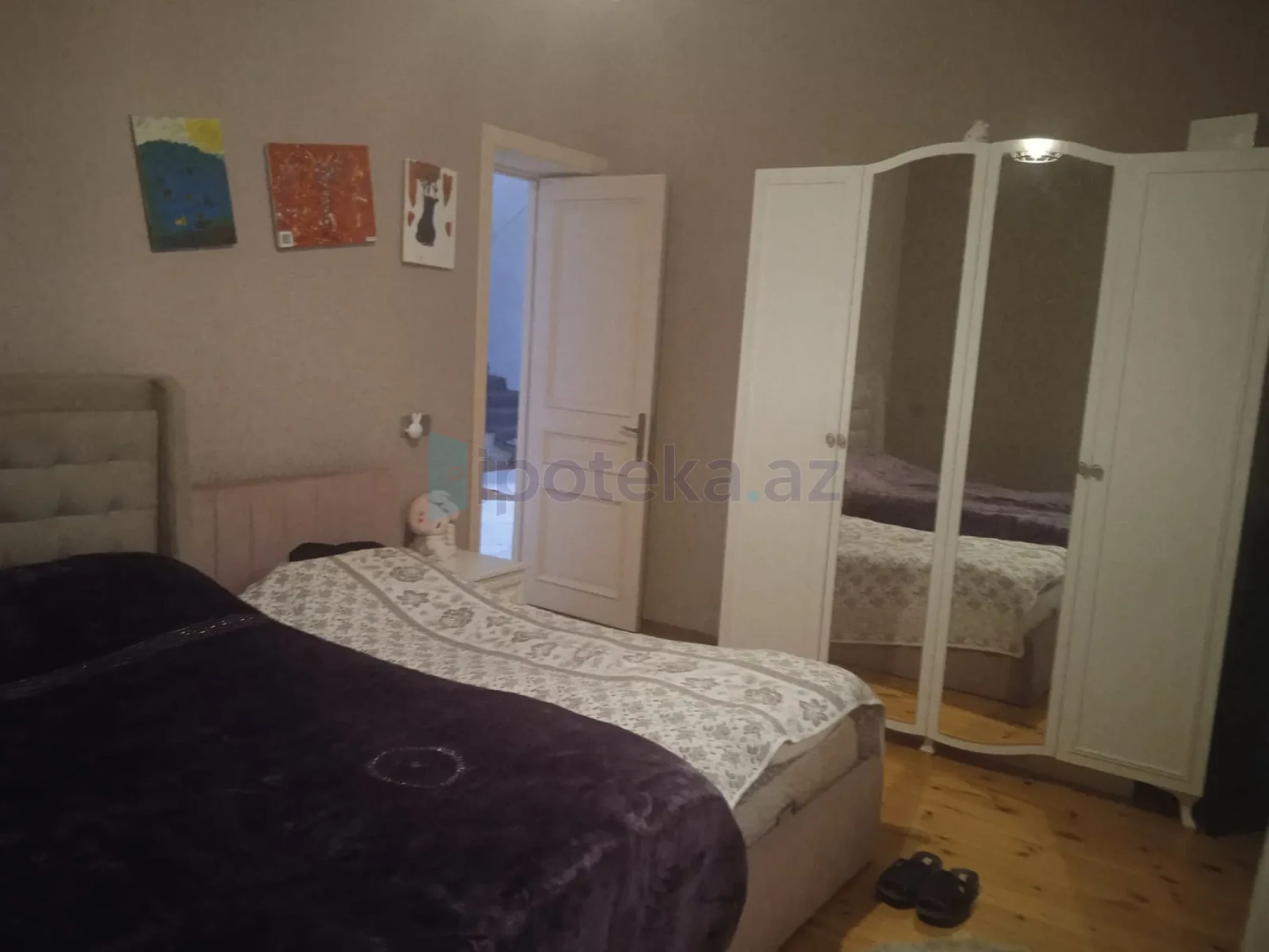 Satılır 7 otaqlı həyət evi 222 m²