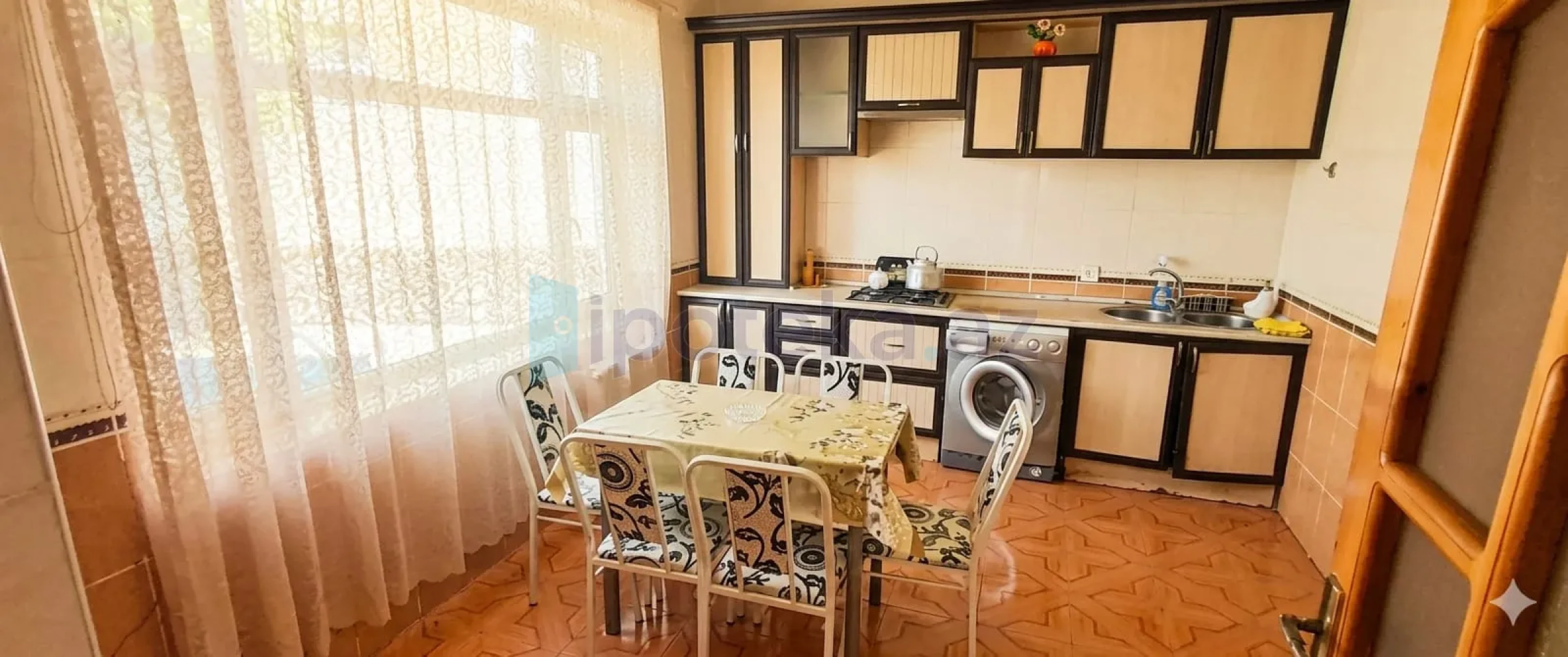 Satılır 6 otaqlı mənzil