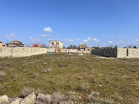 Satılır torpaq sahəsi — Bakı