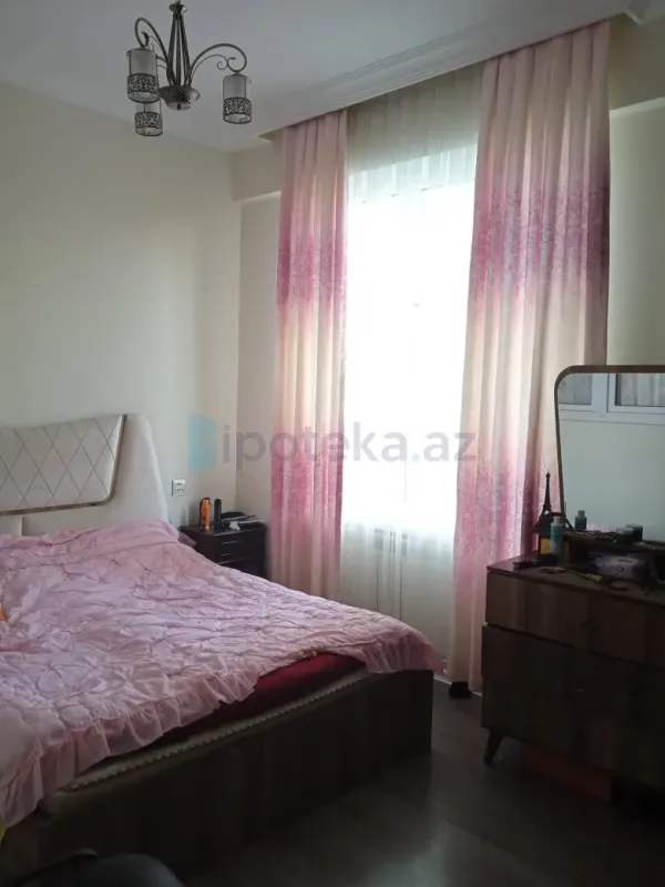 Satılır 3 otaqlı yeni tikili 85 m²