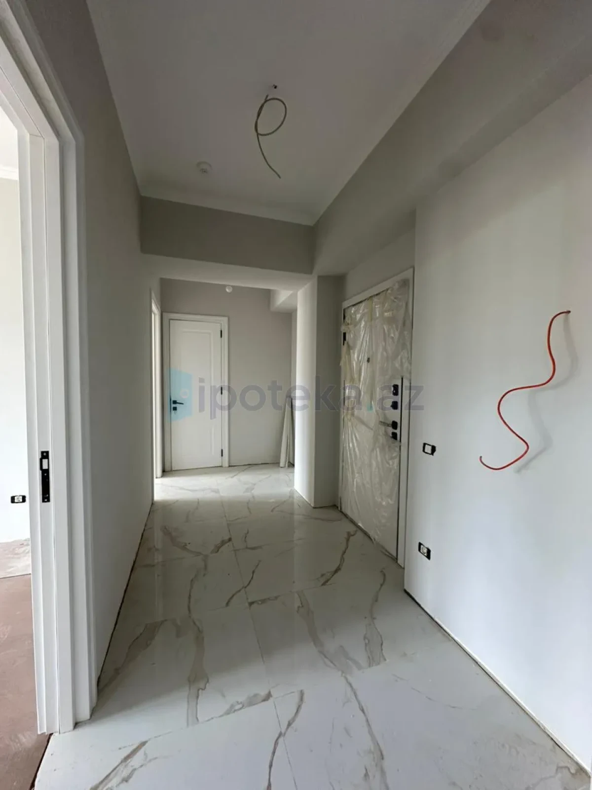 Satılır 2 otaqlı yeni tikili 72.56 m²