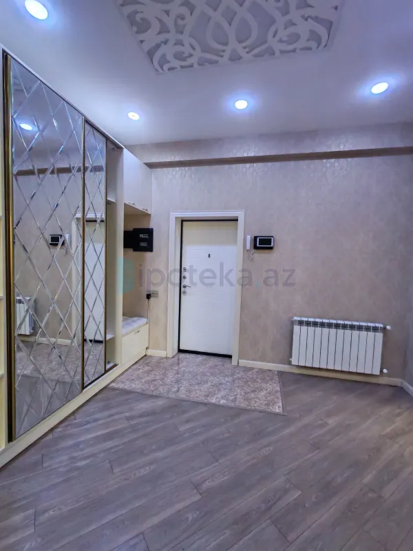 Satılır 3 otaqlı yeni tikili 107 m²