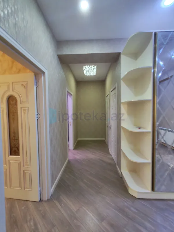 Satılır 3 otaqlı yeni tikili 107 m²