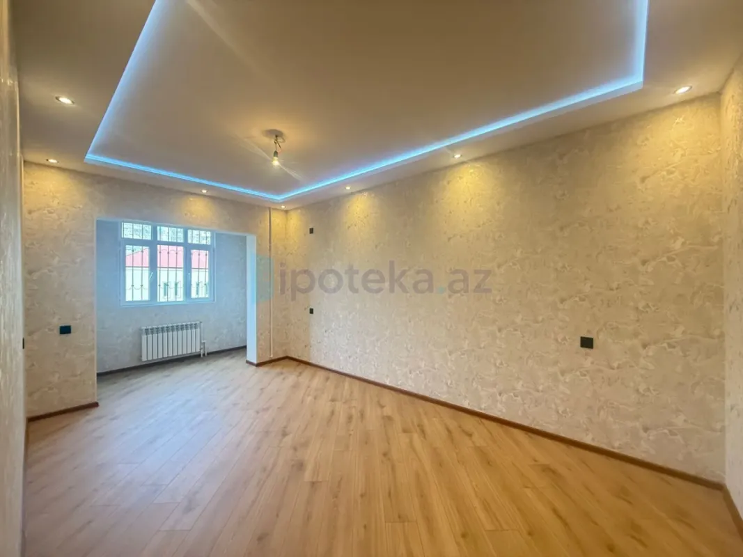 Satılır 3 otaqlı köhnə tikili 80 m²