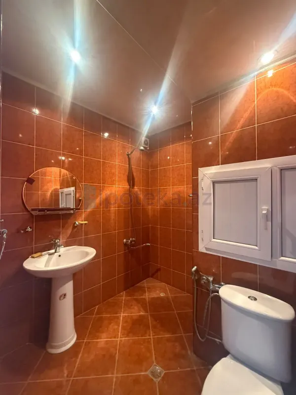 Satılır 3 otaqlı köhnə tikili 80 m²