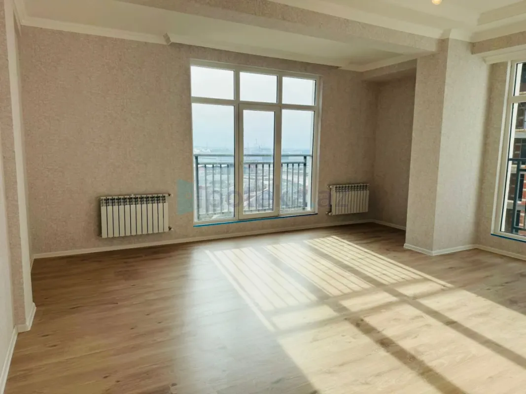 Satılır 2 otaqlı yeni tikili 91.7 m²
