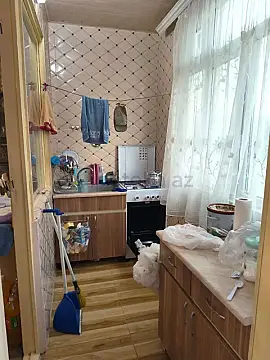 Satılır 2 otaqlı köhnə tikili 55 m²