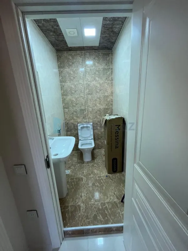 Satılır 3 otaqlı yeni tikili 134 m²
