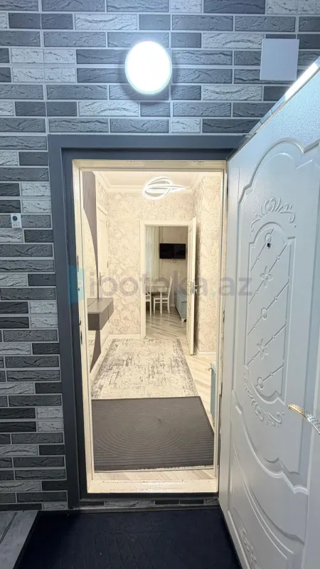 Satılır 3 otaqlı köhnə tikili 70 m²