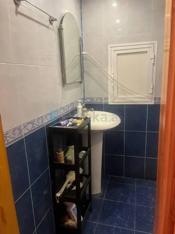 Satılır 2 otaqlı köhnə tikili 73 m²