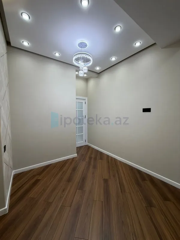 Satılır 2 otaqlı yeni tikili 50 m²