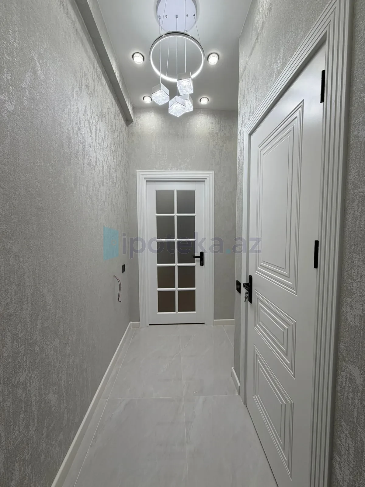 Satılır 2 otaqlı yeni tikili 50 m²