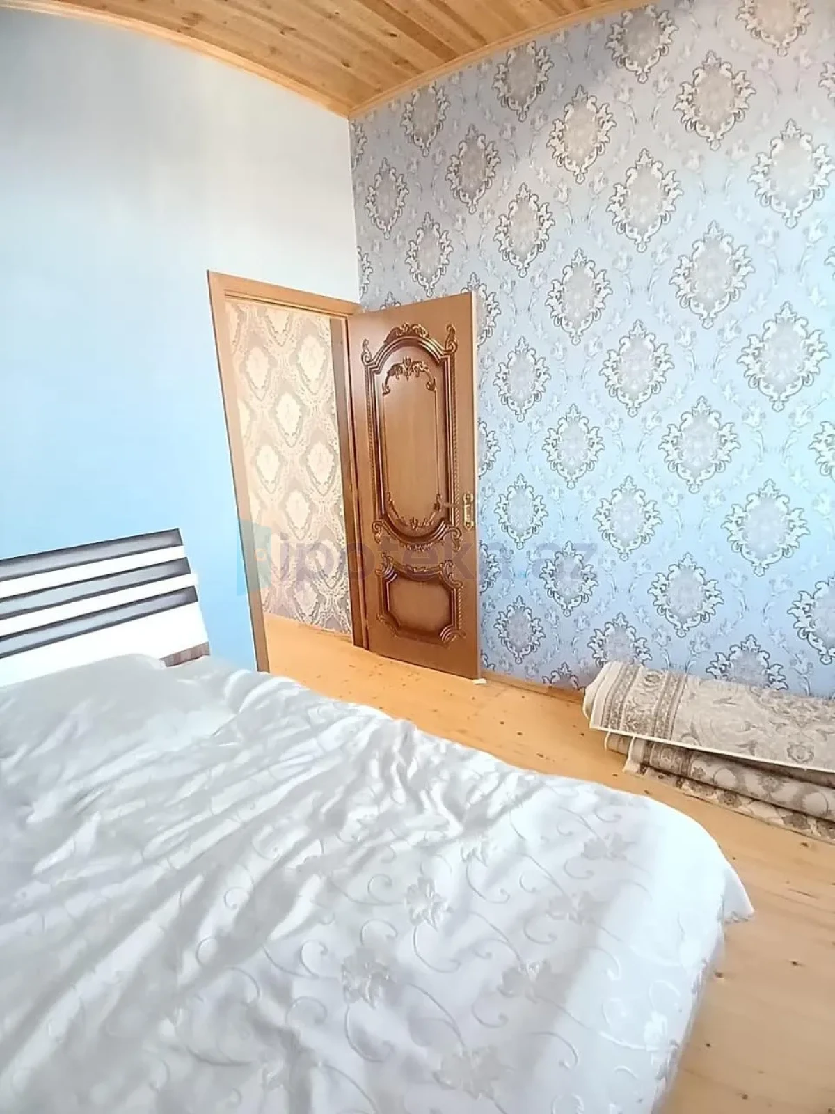 Satılır 5 otaqlı həyət evi 190 m²