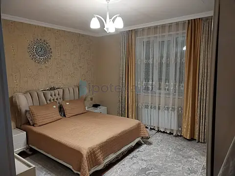 Satılır 4 otaqlı həyət evi 150 m²