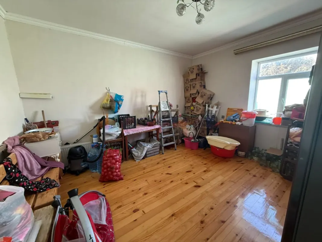 Satılır 5 otaqlı həyət evi 130 m²