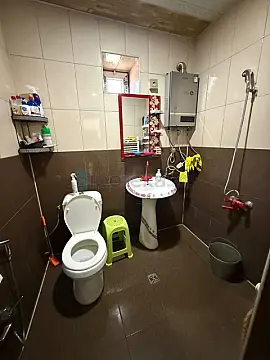 Satılır 5 otaqlı həyət evi 130 m²