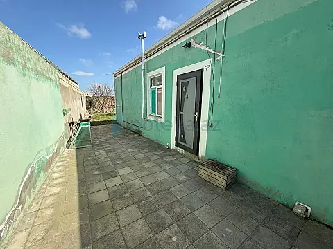 Satılır 5 otaqlı həyət evi 130 m²